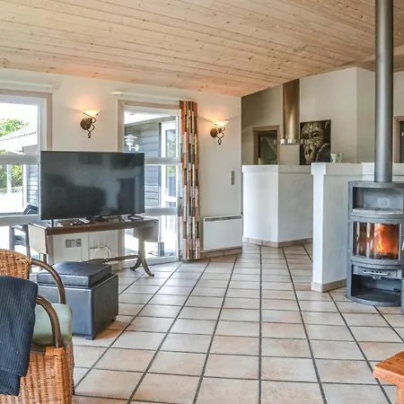 Cozy Home In Blavand With Sauna *