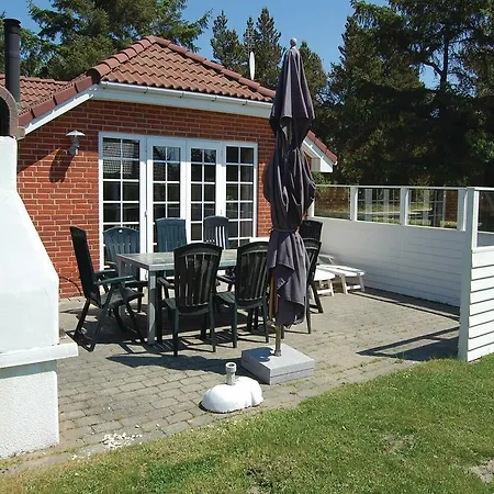 Nyaraló Cozy Home In Blavand With Sauna